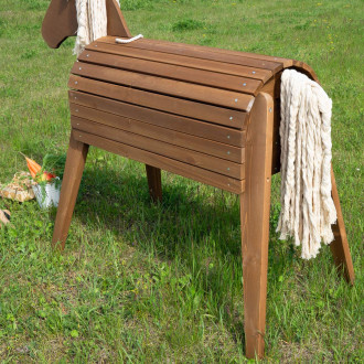 Meppi houten paard voor in de tuin